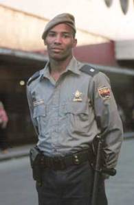 Policia Especializada - Havanna (Bild: wwcollect/militaryphotos.net)